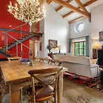 Holiday home Big Red Barn - Spectacular